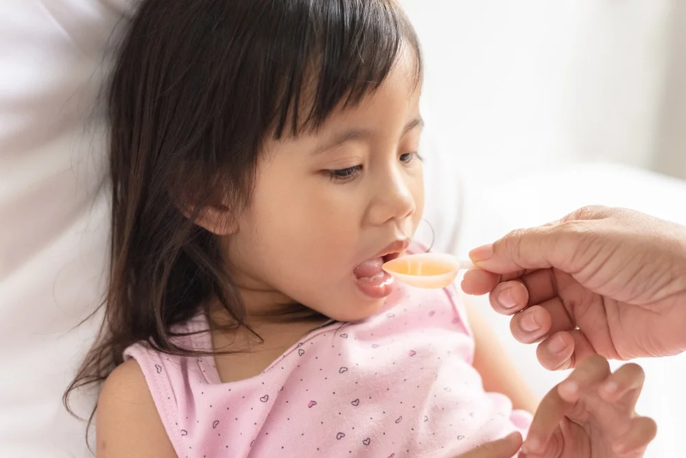 Cha mẹ không nên cho con uống thuốc trị biếng ăn không rõ nguồn gốc 